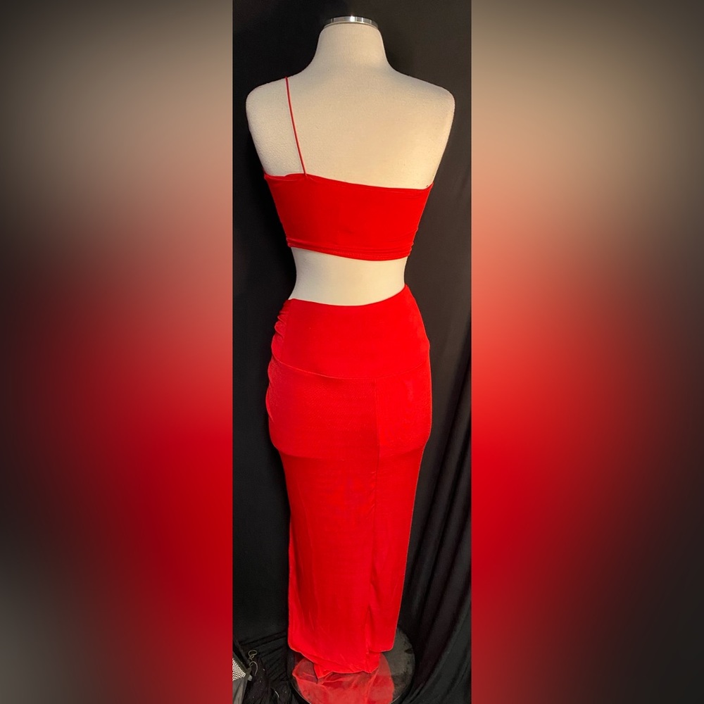 Women’s Red Midi Tank Top and Skirt Set - Picture 2 of 2